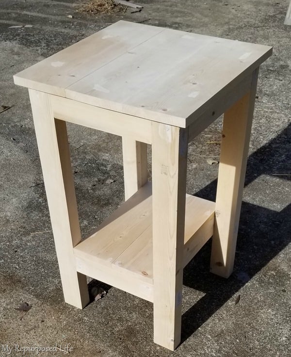 small simple table DIY