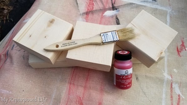 paint scrap wood with chalk paint