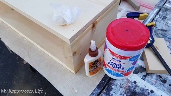 use wet wipes to wipe away wood glue