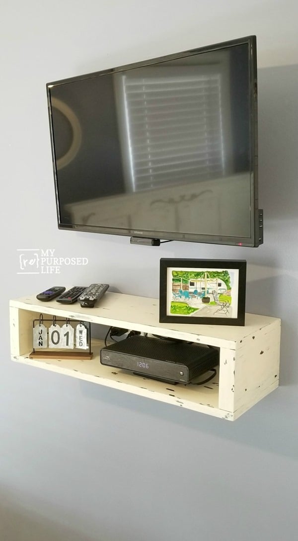 white rustic floating shelf for under tv MyRepurpsoedLife