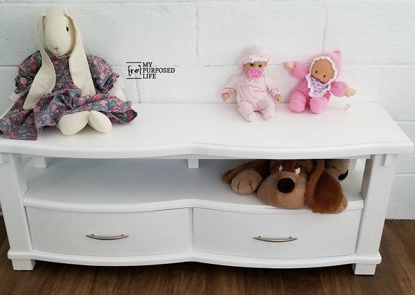 kids storage bench made from coffee table MyRepurposedLife