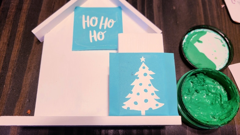 white countdown to christmas calendar