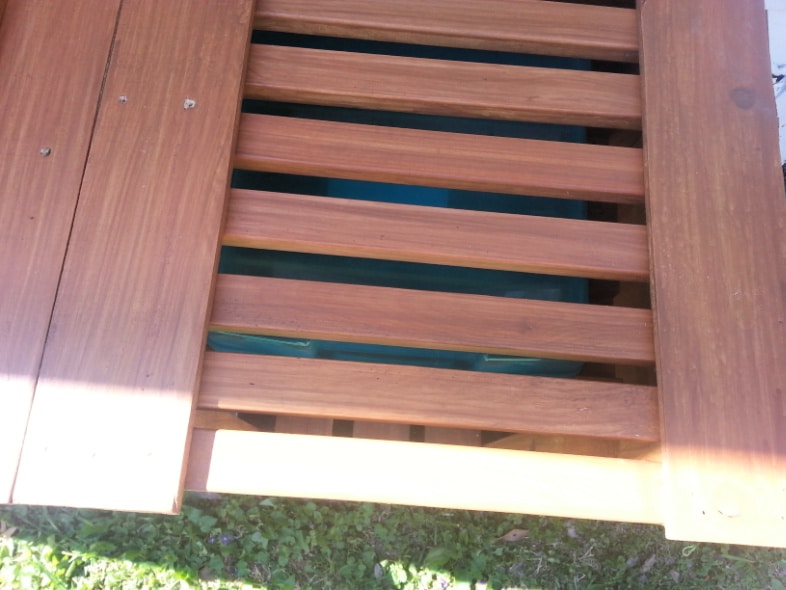slatted top of diy potting bench