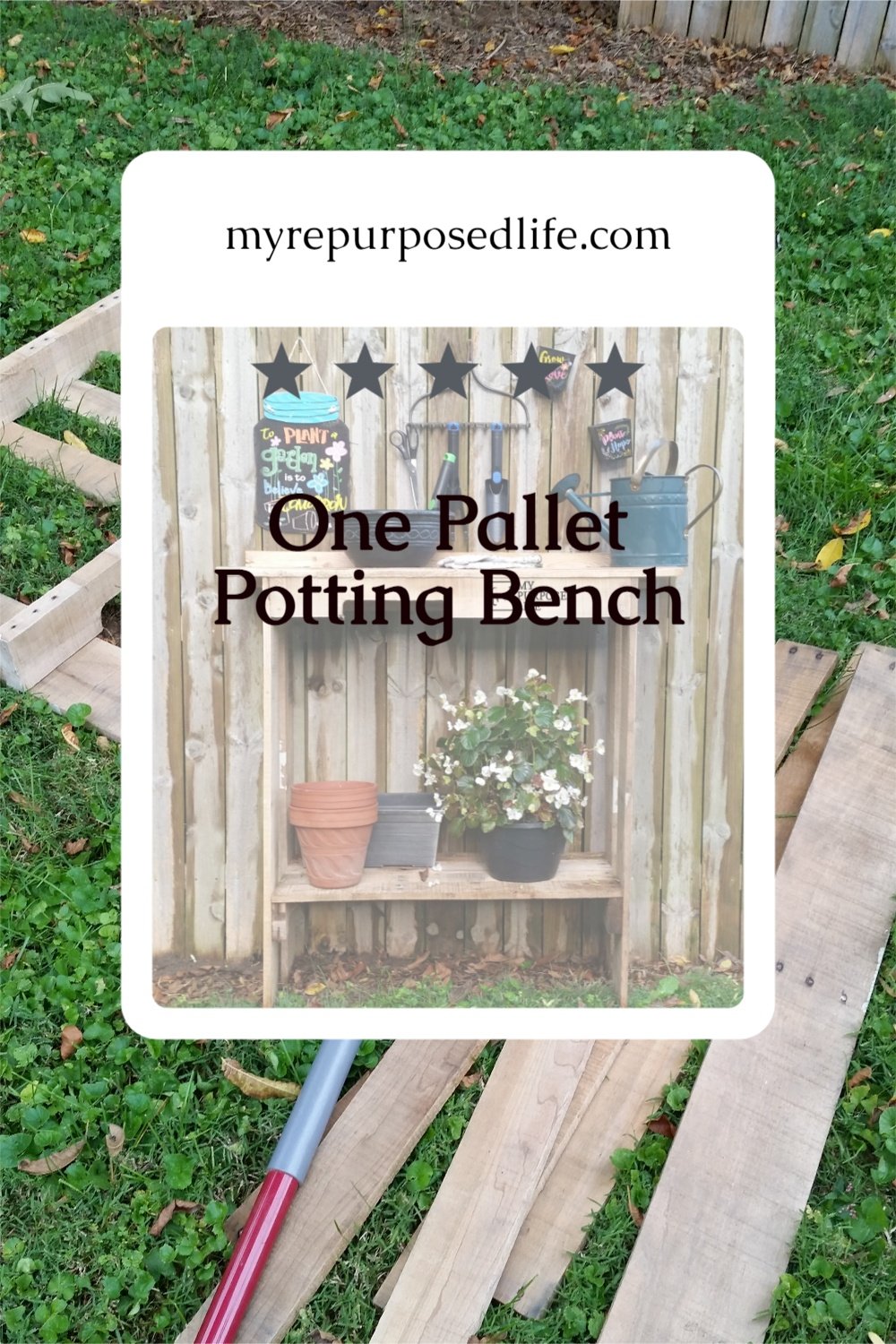 How to make a quick and easy one pallet project. This easy potting table also known as potting bench is a perfect weekend project for backyard garden area. #MyRepurposedLife #repurposed #pallet #pottingbench #outdoor #beveragestation via @repurposedlife