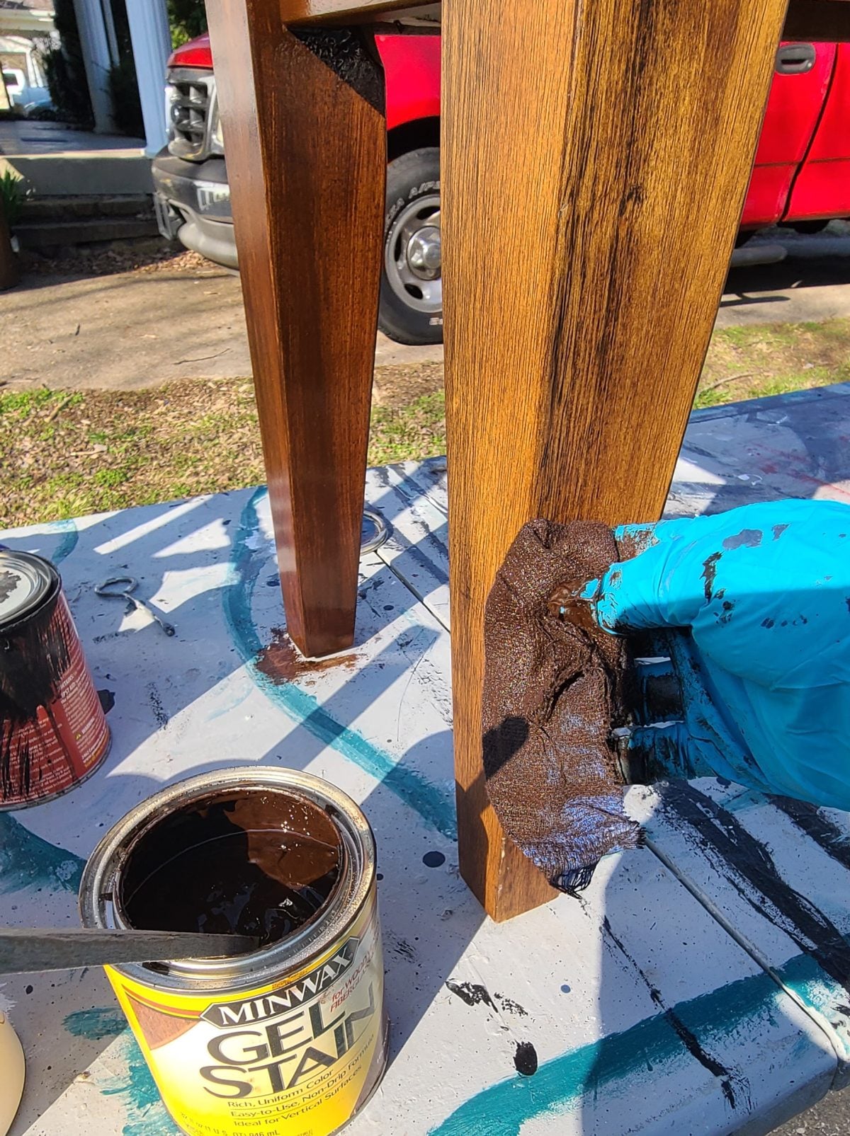 using gel stain to refresh bench egs