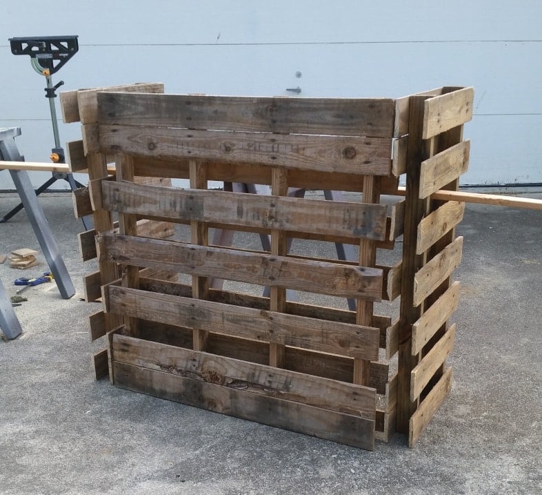 designing a folding pallet bar-testing fit of pieces