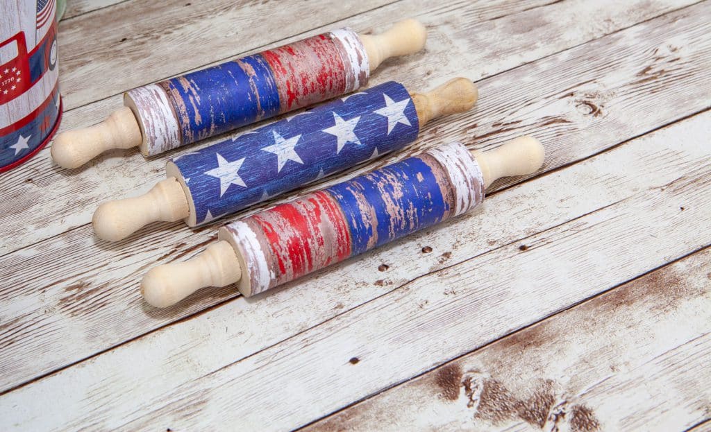 patriotic rolling pins decor