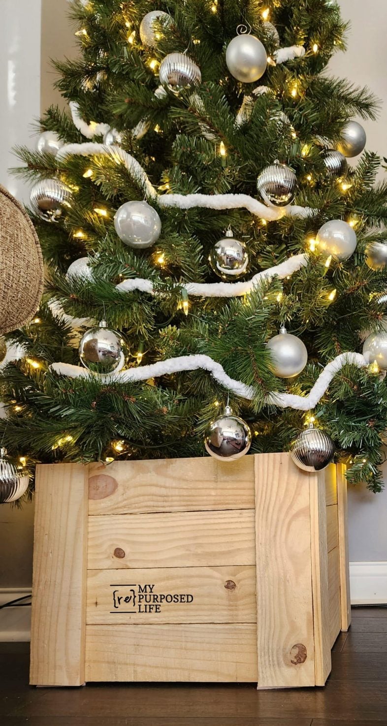 christmas-tree-wood-collar