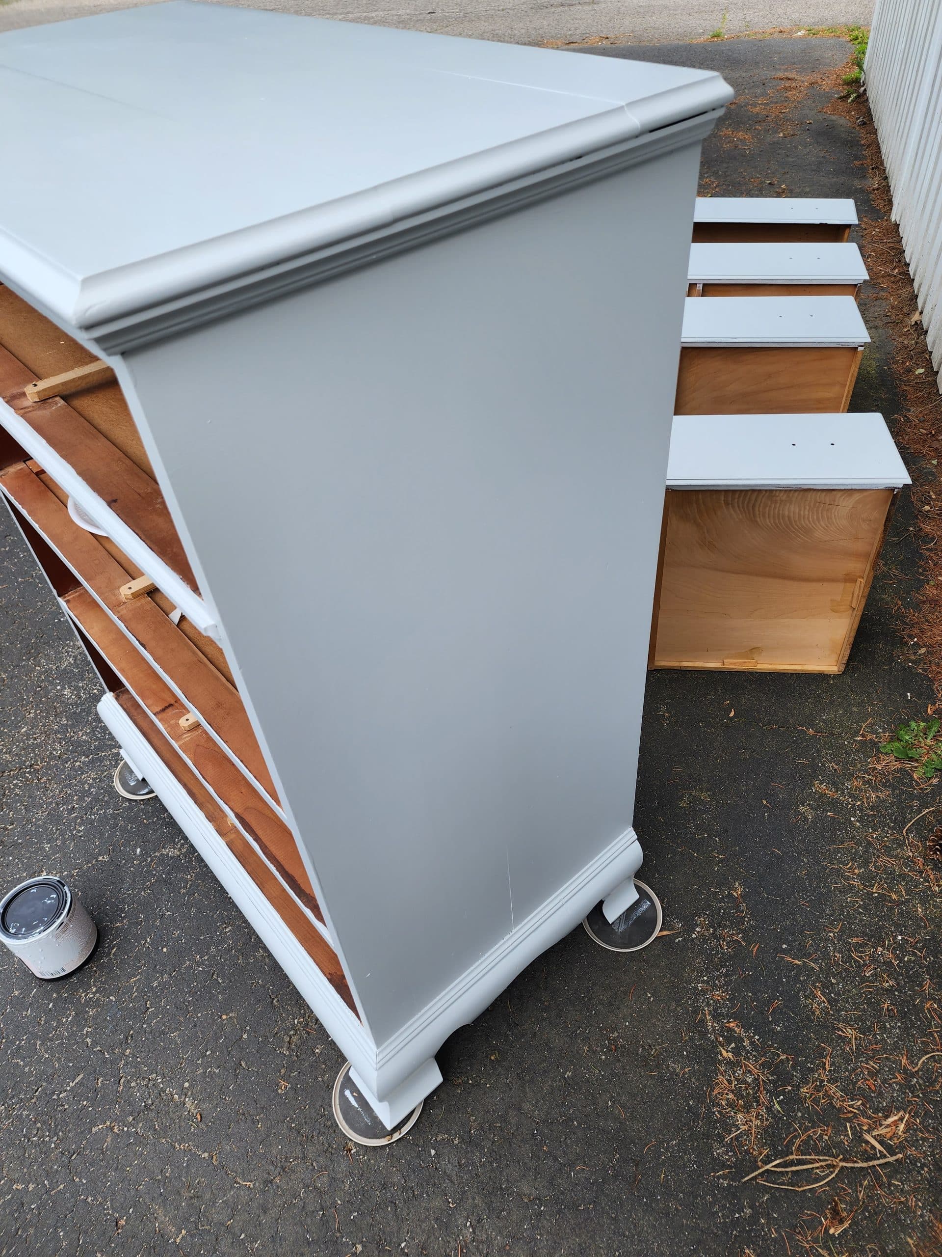 painting chest of drawers