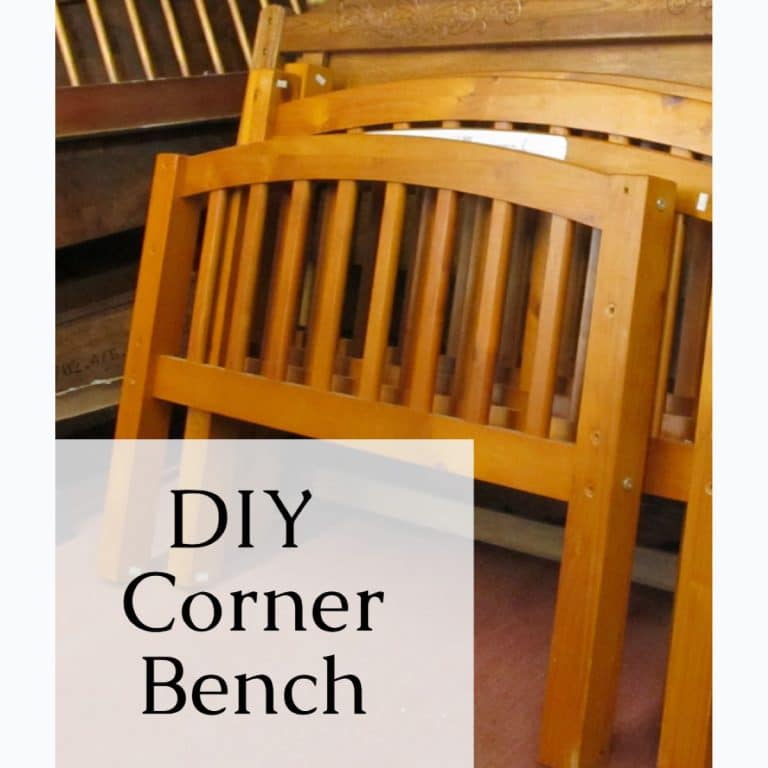 Corner Table Bench for the Kids (banquette)