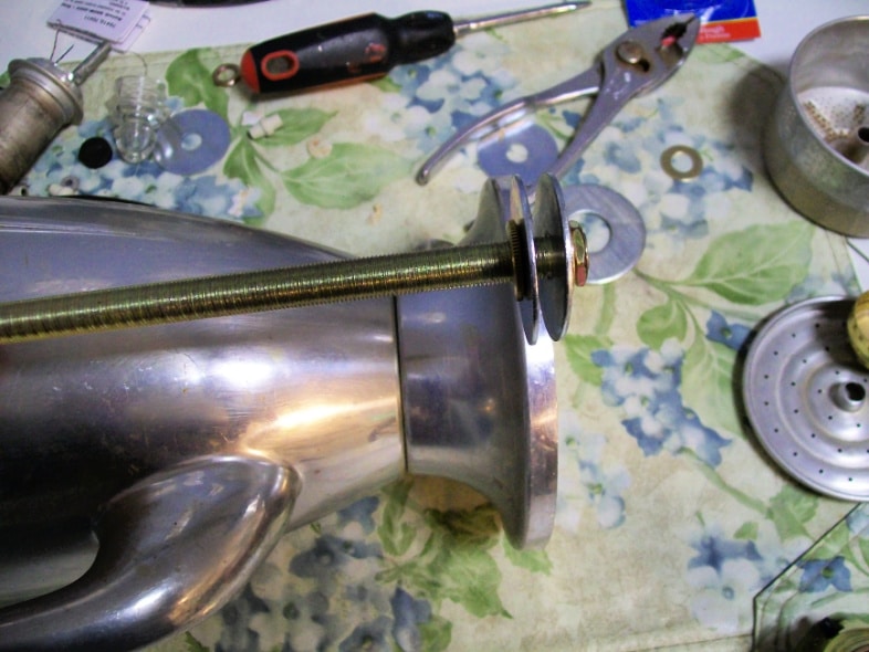 thread lamp rod through vintage cofee pot