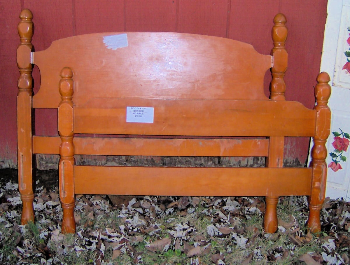 four poster bed before