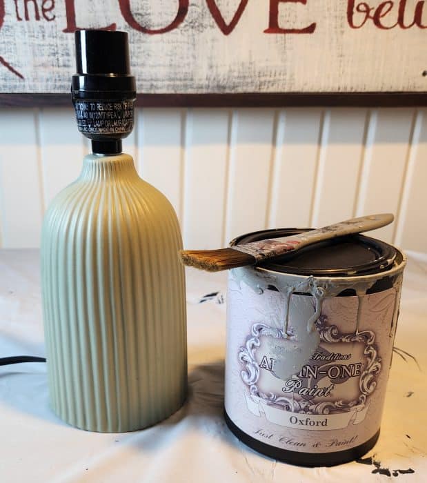 Thrift Store Lamp Refresh: Simple Makeover Tips - My Repurposed Life®