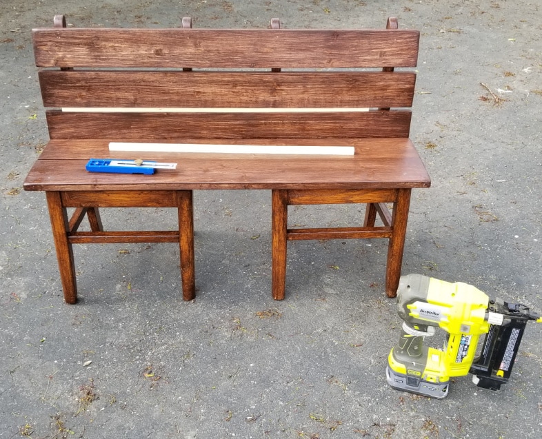 scrap wood separates wooden planks