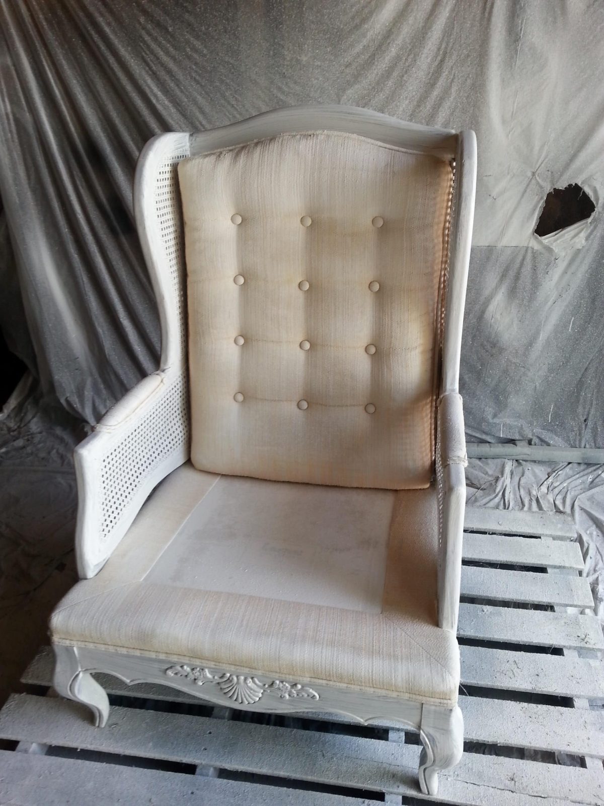 finish max painted wing chair