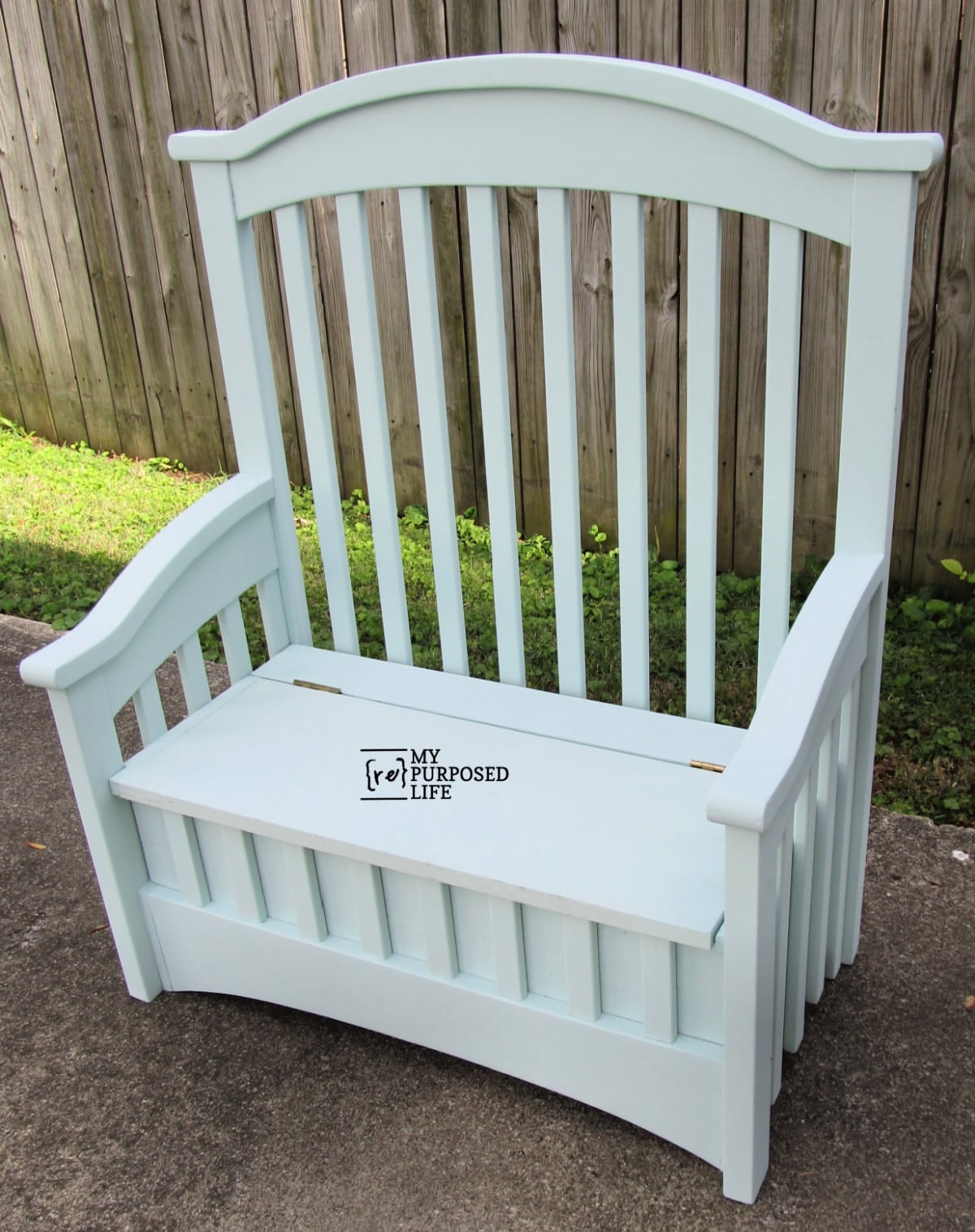 green crib toy box made from an old crib MyRepurposedLife