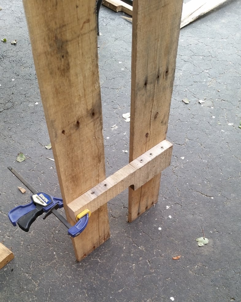 irwin quick clamp holding bottom shelf brace