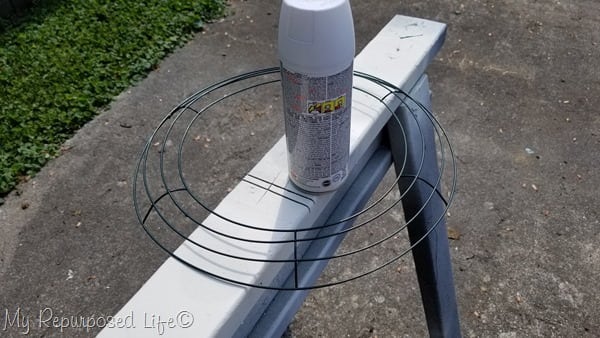 spray paint wire wreath form spray paint wire wreath form
