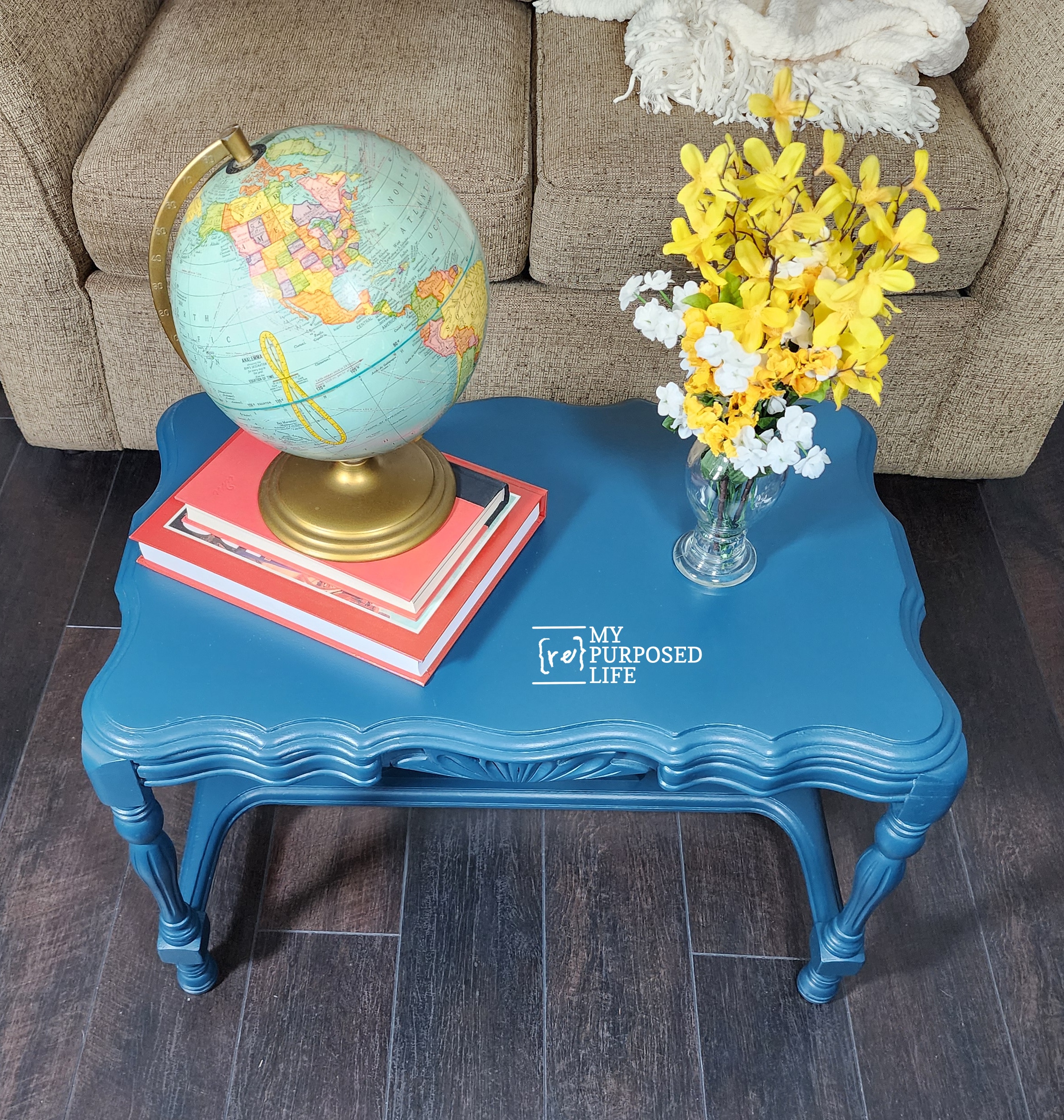 yard sale coffee table