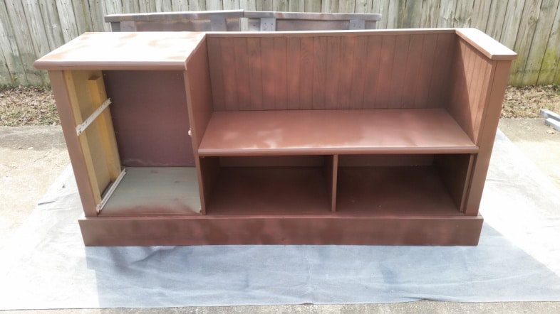 brown chalky paint primer