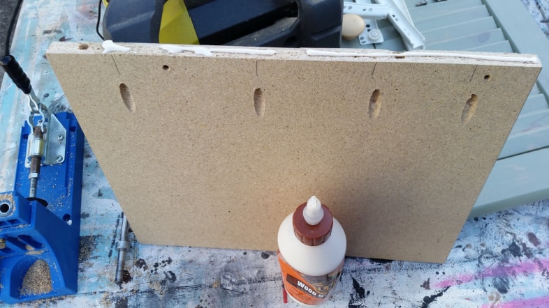 kreg jig and gorilla wood glue bench seat support