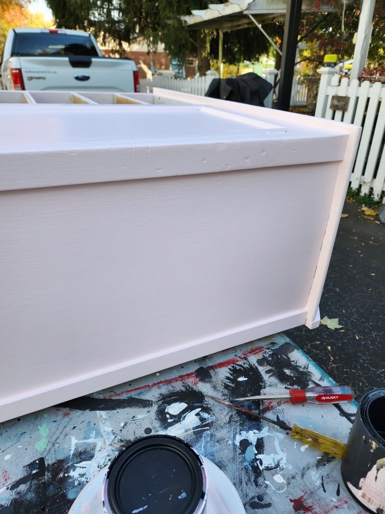 painting old furniture
