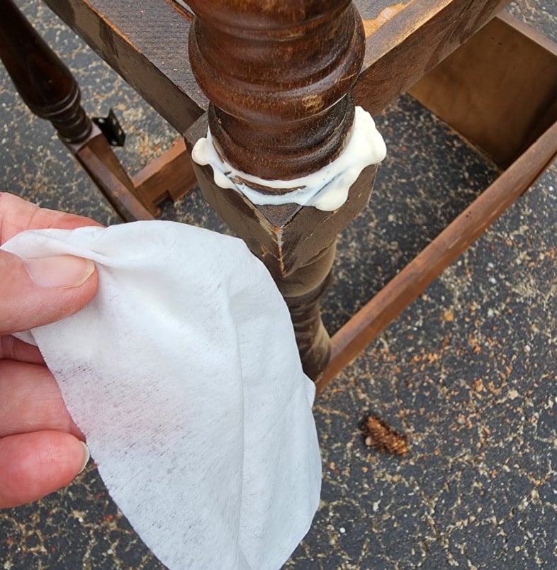 wet wipe removes oozing wood glue