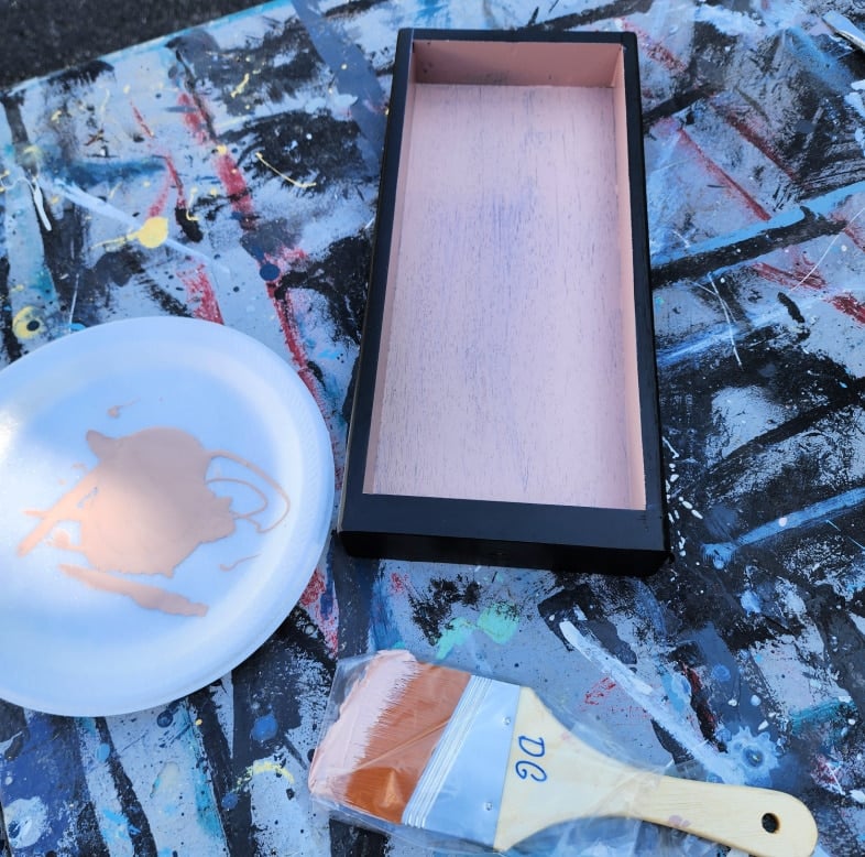 painting a small side table drawer