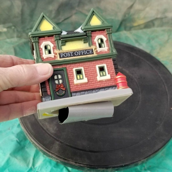 tape secures project to turntable