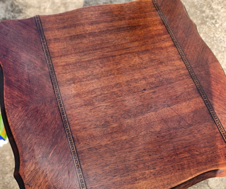 tabletop after wiping back gel hickory stain