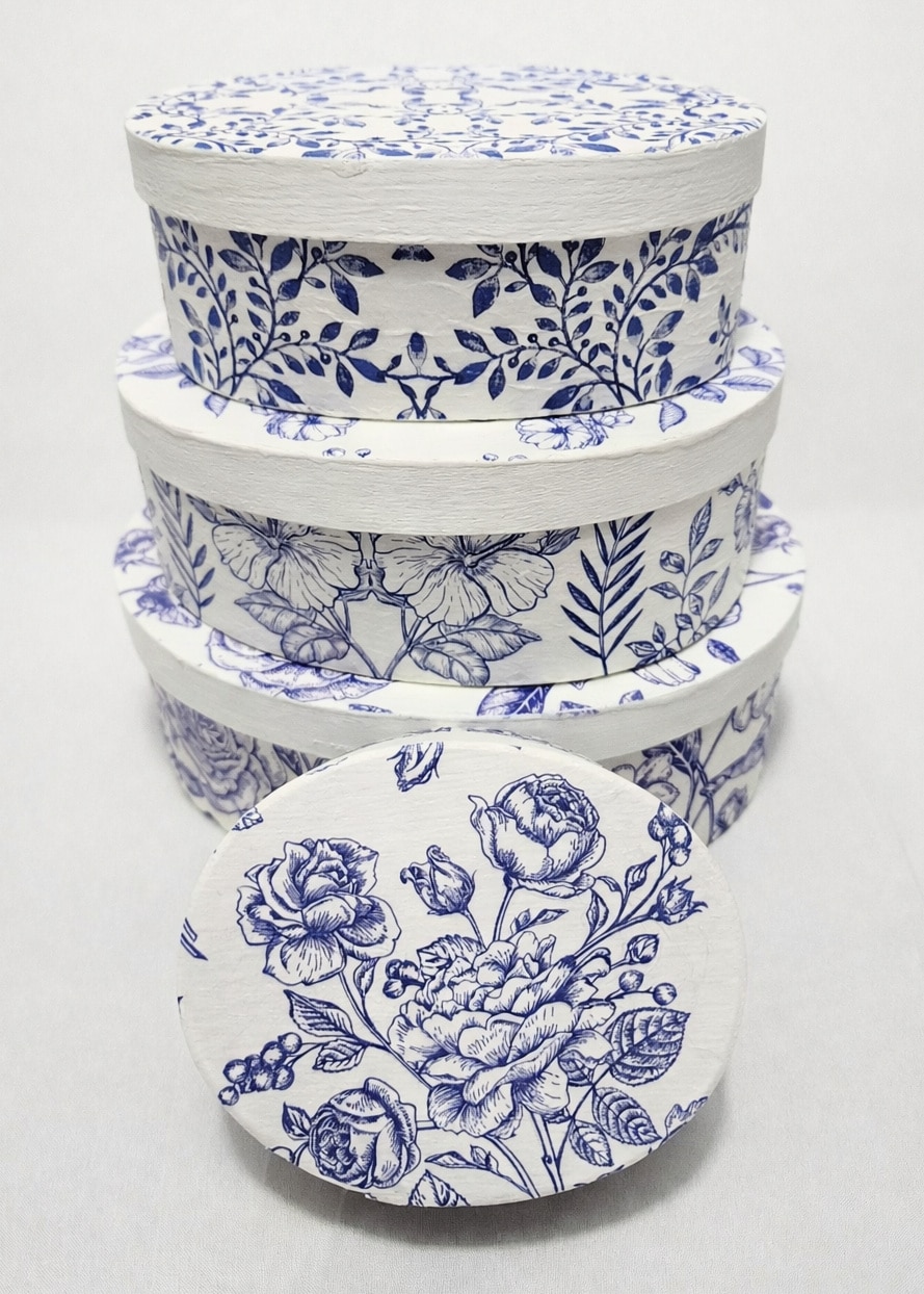 blue and white floral boxes with white rim