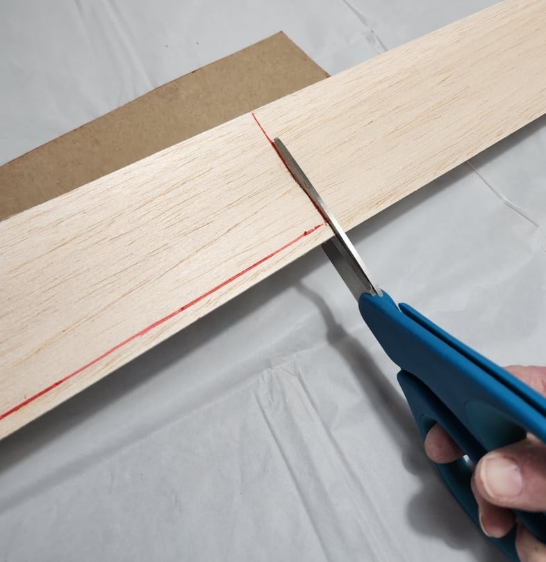 cut balsa wood with scissors