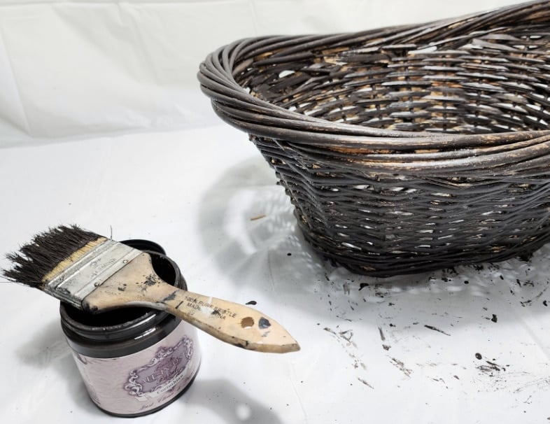 painting wicker basket a dark color