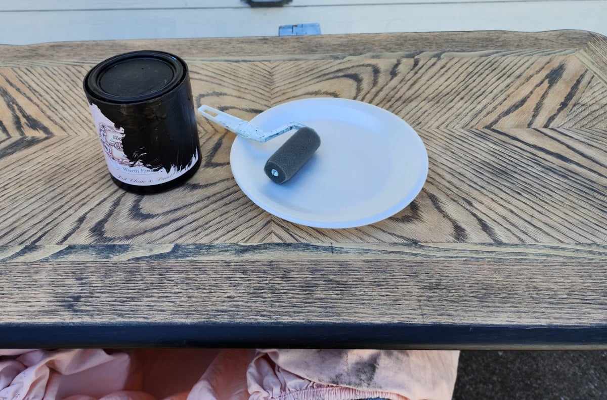 painting a messed up tabletop