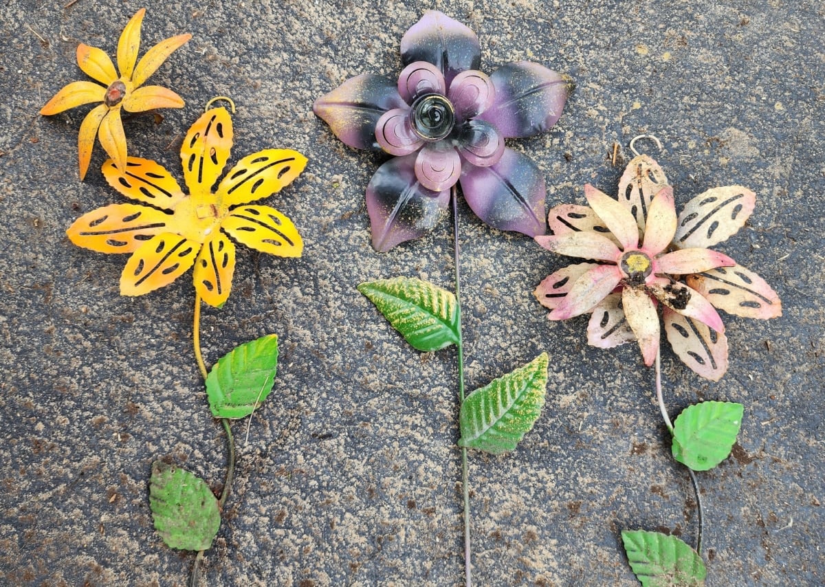 broken metal garden flowers