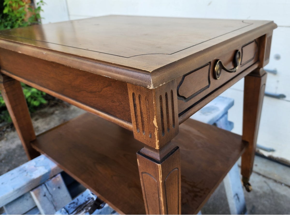 table cleaned and ready to paint