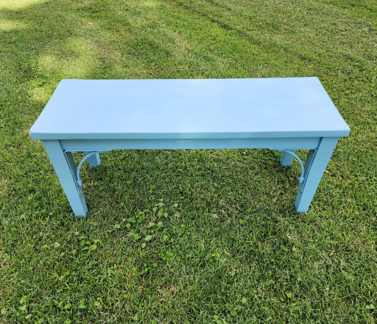 french blue bench